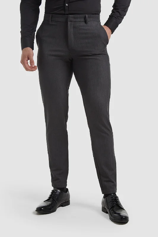 Athletic Fit Essential Pants 2.0 In Charcoal